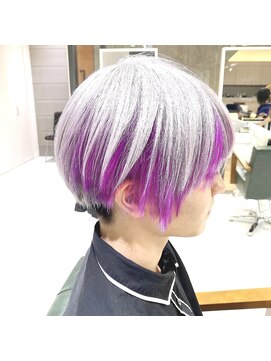 デイズ(days) マッシュショート　マッシュショート ホワイト　インナーカラー