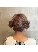 ふんわりお団子ツインヘア