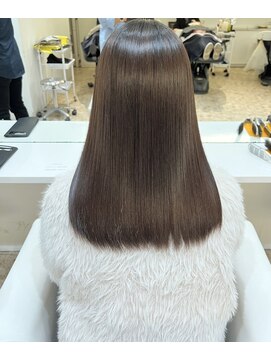 レビジュヘアー(LEVIJU HAIR) 【髪質改善】広がりを抑え艶のある髪へ