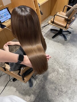 ロンドメリア 天神大名店(Lond Melia) 髪質改善縮毛矯正でツヤサラストレート 髪質改善/艶髪/縮毛矯正/