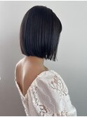 後ろからぷつっとだけど平行ライン/アッシュブラック