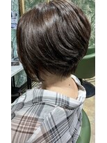マドゥーズ ヘアショップ(Madoo's hair shop)&nbsp;アシメ前下がりショート