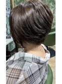 アシメ前下がりショート