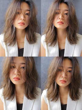 ソヨン 上挙母店(SOYON) ミントアッシュ 伸ばしかけ レイヤーカット