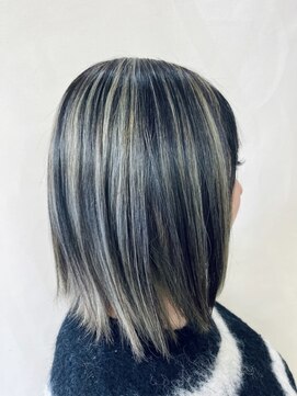 ビューティーサロン カワチ 中庄駅前店(Beauty Salon KAWACHI) グレーカラー