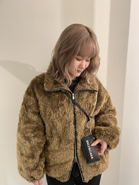 ユニコ(unico) ミルクティーベージュ/ベージュ