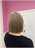 ミルクティーベージュ