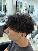 ブランシェ 西松山店&nbsp;ツイストスパイラルパーマ　センターパートコンマバング