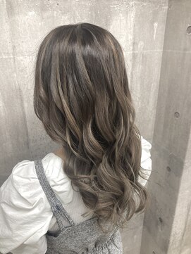 ヘアー アンベリール(HAIR EMBELLIR) ハイライト