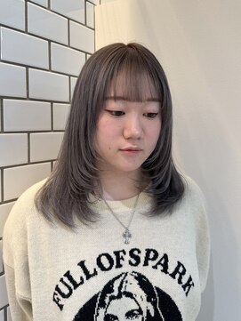 エムサロン 高崎あら町テラス店(emusalon) ［rena］ザクザクレイヤーとシルバーグレー