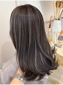 xハイライト/イメチェン/ホワイトブロンド/外ハネボブ/美髪/
