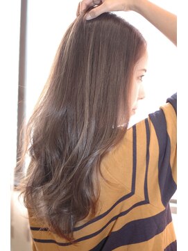 グルーア(GRuA) ニュアンス、グラデーション、グレージュ