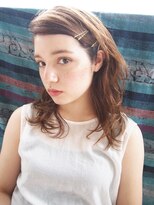 コス(kos) 『nanuk*ueki』大人可愛いサイドパート*セピアアッシュ