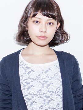 カキーン(cakeen) 艶カラーオフィスカジュアルボブパーマ×20代30代40代大人女子