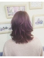 アイリス トーキョー(IRIS Tokyo) ピンクカラー