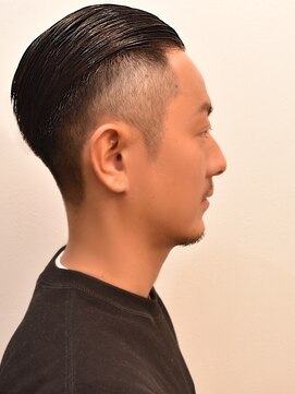 ヘアスタジオヘーフリヒ(HAIR STUDIO HoFLICH) 【クールシェード】