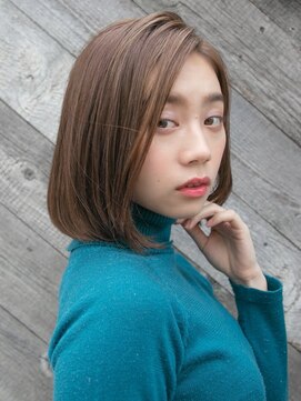 ルティア(Lutia) かきあげバング アッシュベージュワンレンボブ ☆