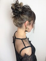 ヘアー アトリエ アンジー(Hair Atelier Angee)&nbsp;インナーデザインカラーお団子アレンジ