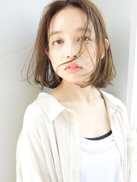 ケシキ大名(keshiki) アンニュイなセンターパートボブ