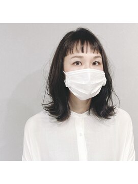 ハク(haku.) ミディアムレイヤースタイル