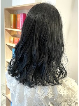 ミーナ バイ アーバン(Meena by urban.) 【ANNEXハザマ】濃いめブルーグレージュ×ランダムミディ