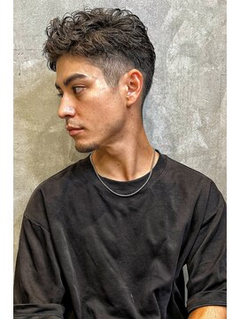 トルネード(TORNADO) ワイルドハイウェイトツーブロックパーマ　n11.28