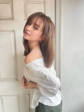アロマ ヘアー ルーム 新宿3号店(AROMA hair room) 薄め前髪で可愛く☆ベビーピンクベージュのストレートスタイル☆