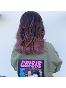 アヴァンス ジェイアール和歌山店(AVANCE.) ピンク×グラデーション