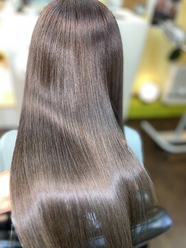 エムスリーディーミュゼステージ(M3D) ピコカラー&ピコトリートメントストレート仕上げ