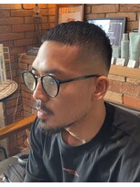 フォーコーナーズ(Four Corners)&nbsp;イージークロップ