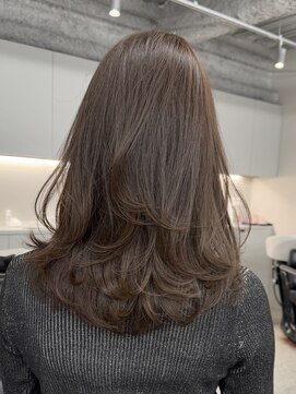 ジルブラン 錦糸町(JIL BLAN) レイヤーカット艶カラー透明感カラーナチュラルハイライト