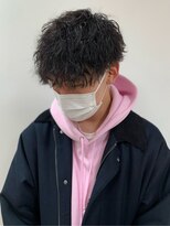 シャルムバイケンジ(Charm.by KENJE)&nbsp;ツイストスパイラルシャドウパーマ波巻き無造作銀座メンズパーマ