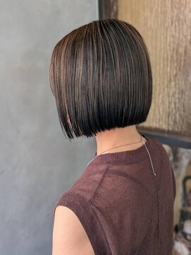 ネオリーブ ジューク 日吉店(Neolive JuQ) 【寒色系】　ベージュ