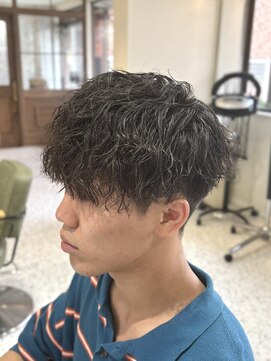 サンバイセライロ 千葉(SAN. by celilo) ツイストスパイラル/メンズパーマ/刈り上げマッシュ/関祐翔