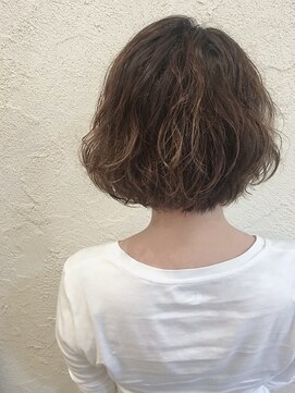 ヌーム 塚本店(NOOM) 無造作カールボブディ