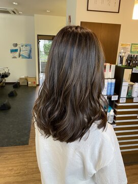 フフ 味鋺店(FuFu) 暗髪/ダークアッシュ/艶髪/艶々/ロングヘア