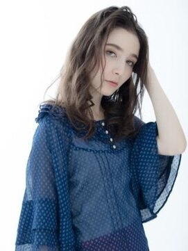 オレロ 国立(olelo) 大人ガーリー/似合わせカット/リバースセンターパート/国立