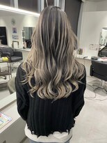 キング 梅田(K!ng)&nbsp;【梅田】ホワイトバレイヤージュバレイヤージュホワイトカラー