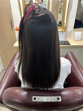 トムヘアーデザイン 楠葉店(TOM HAIR DESIGN) ツヤ髪ストレートカラー