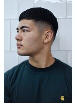 メリケンバーバーショップ フクオカ(MERICAN BARBERSHOP FUK)&nbsp;ハイライトマッシュパーマウルフアッシュブラック