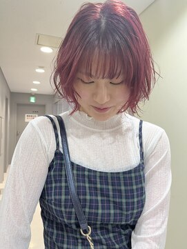 ヴァイス 新宿店(VAICE) チェリーレッド/ショートウルフヘア[新宿/ブリーチなしカラー]