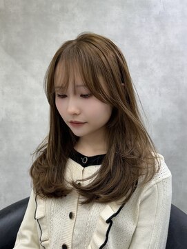 ブロウ ネックス ザ サロン 表参道(VLOW nex the salon) ミルクティーベージュ　レイヤーカット　韓国ヘア　掛札