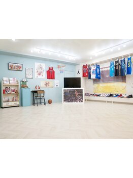 2025 12.25 nico merci のフロアーにバスケ空間 【 put back 】が加わってRENEWAL OPEN☆