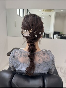 クロス ツー(COROSS2) 編みおろし／ヘアアレンジ／お呼ばれヘア