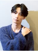 コンマ刈り上げセンターパート