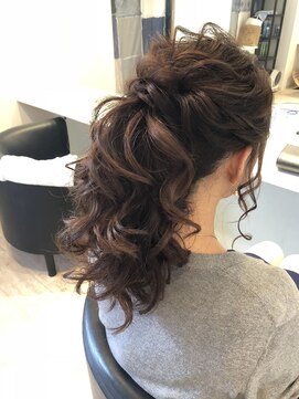 アイビス(AIBIZ) 結婚式/2次会に！ポニーテール