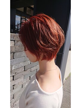 アレクサンドルオブカラーズカナザワ(ALEXANDRE OF COLORS KANAZAWA) ふんわりショート☆オレンジベージュカラー☆