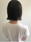 [高田馬場新宿池袋]黒髪地毛風ダークグレージュ切りっぱなしボブ