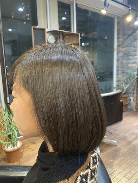 ヘアーアンドリラクシング キャビン(Hair&Relaxing CABIN) オリーブグレイ