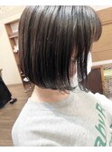 セミボブ